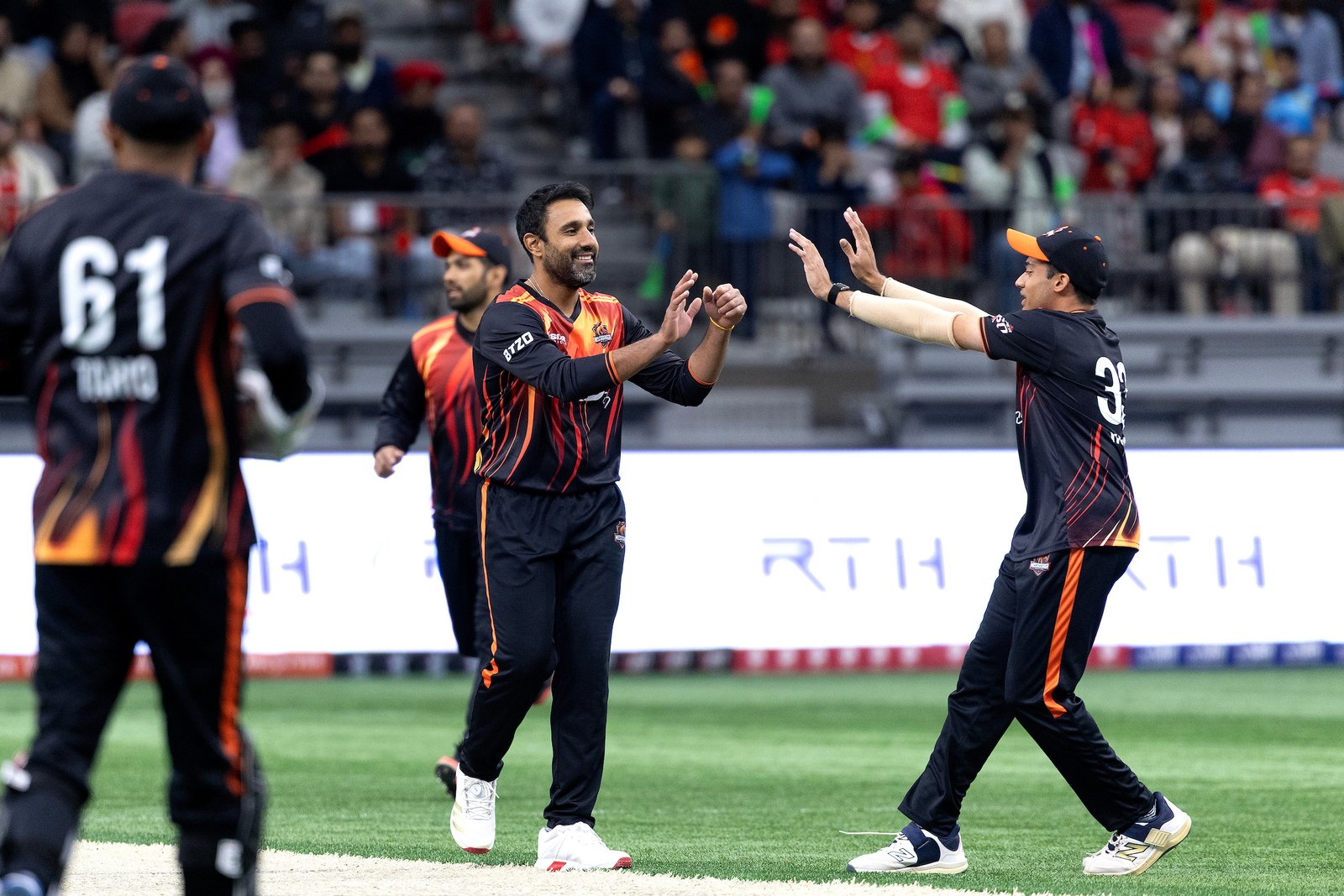 RAVI BOPARA of Mississauga Masters celebrates with RUSHIL UGARKAR of Mississauga Masters after getting a wicket during M13 of the Canada Super 60 played between Toronto Sixers Vs Mississauga Masters at the BC place stadium in Vancouver, BC Canada on 11th of October 20205.
Photo : Subbu Srinivasan/CS60/FS Media PRO